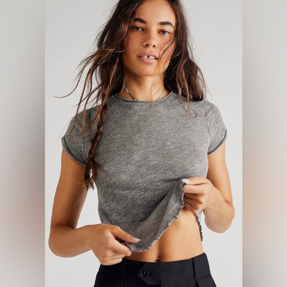 Free People Heather Gray Short Sleeve Crop Tee